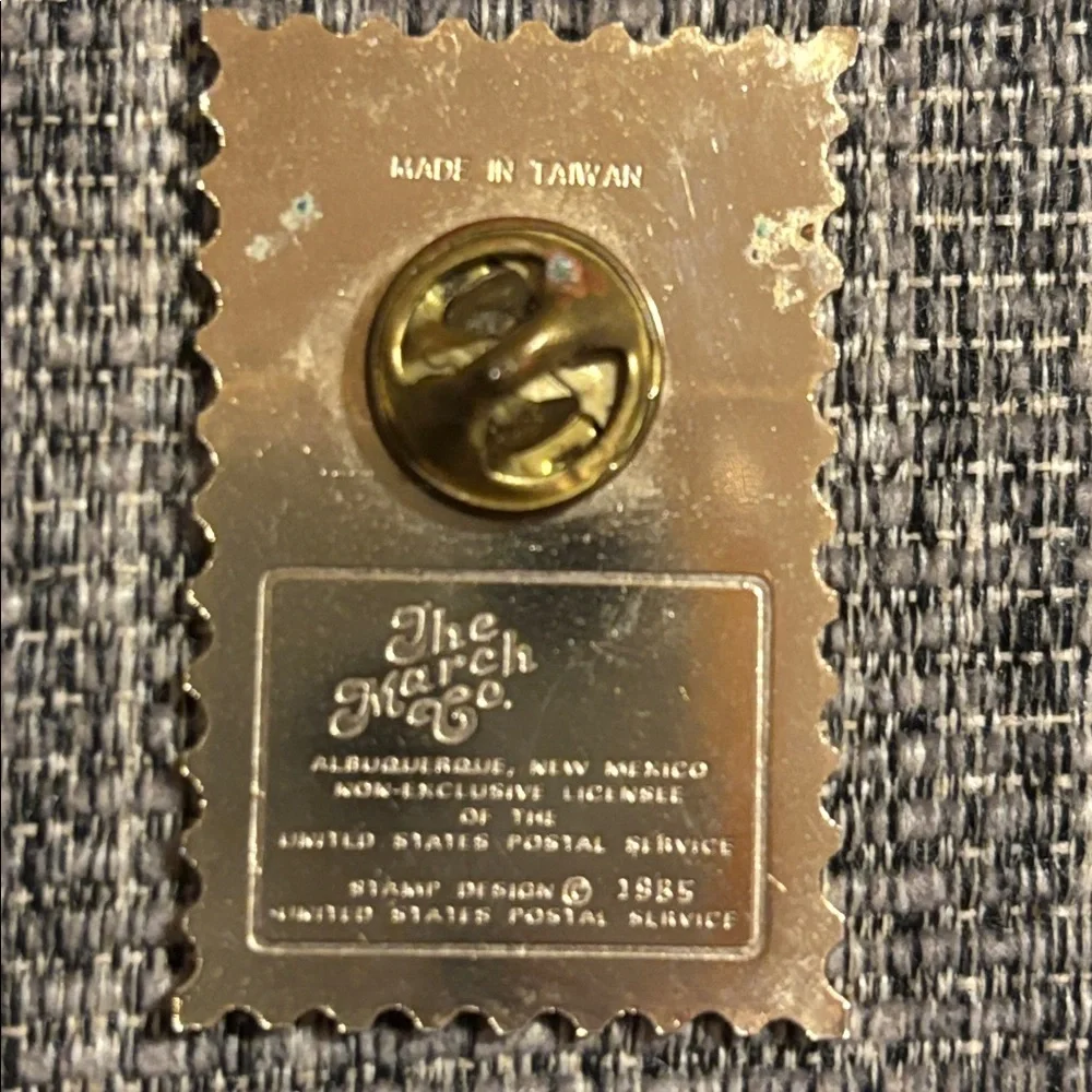 Vintage 1985 March Company 'Love' USA Stamp Pin – Puppy Motif